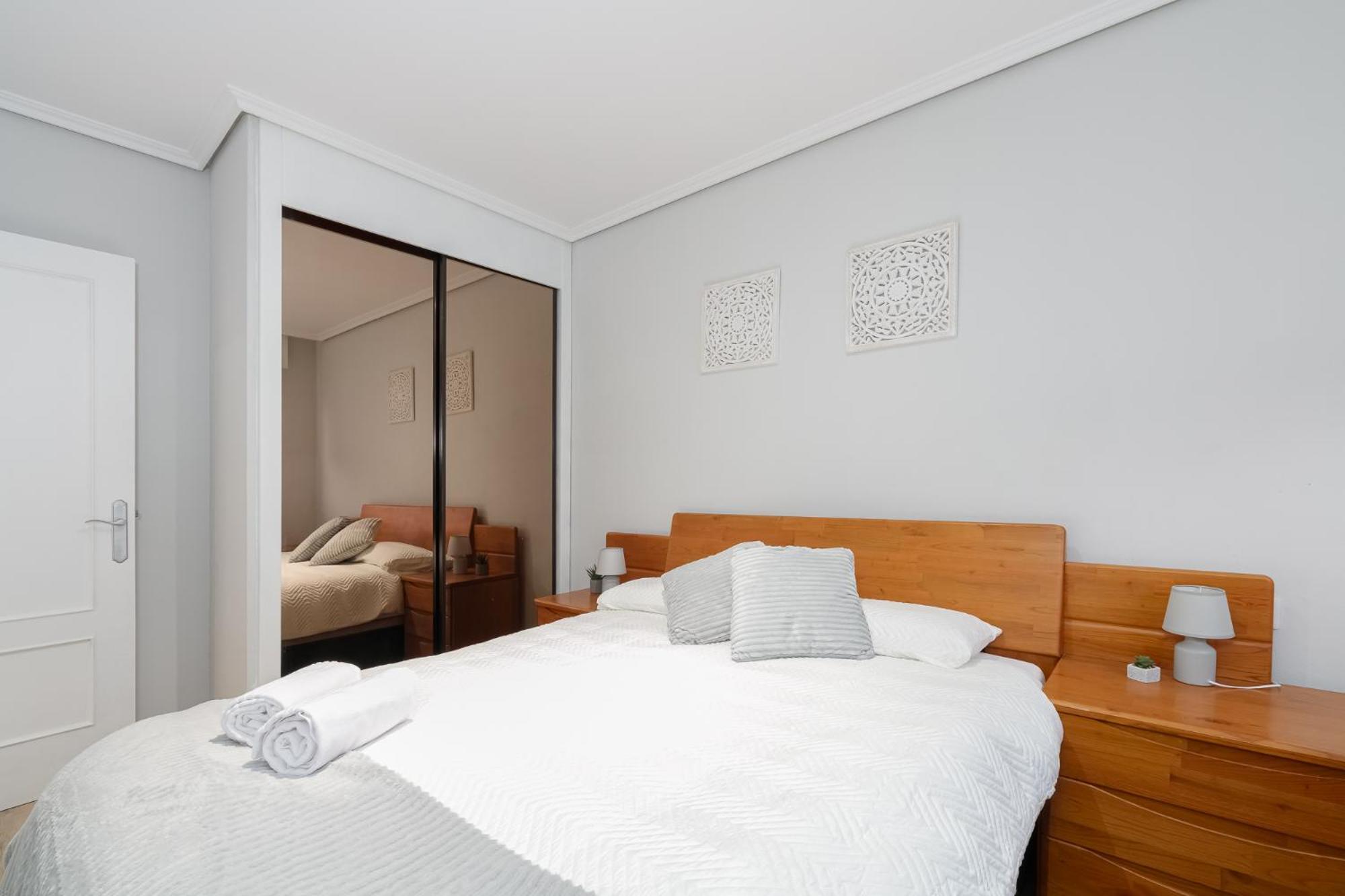 Estilo Y Comodidad Con Parking By Cabana Rentals Βίγκο Εξωτερικό φωτογραφία